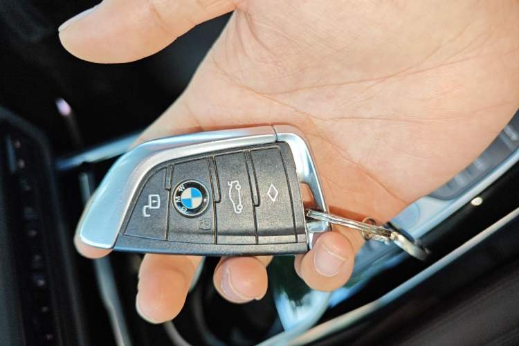 Used BMW 3 Series 2020 325Li First Edition Vehicle Key