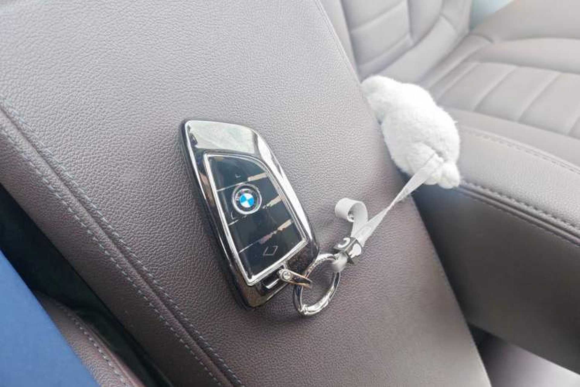 Used BMW 3 Series 2020 Facelifted 325Li M Sport Night Edition Package Vehicle Key