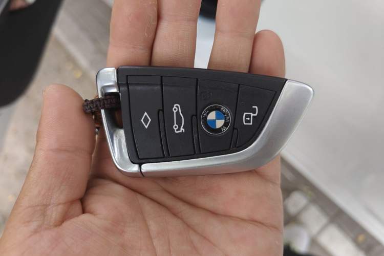 Used BMW 3 Series 2020 325Li First Edition Vehicle Key