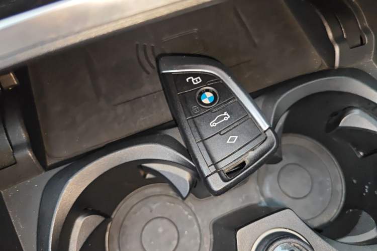 Used BMW 3 Series 2020 Facelifted 325Li xDrive M Sport Package Vehicle Key