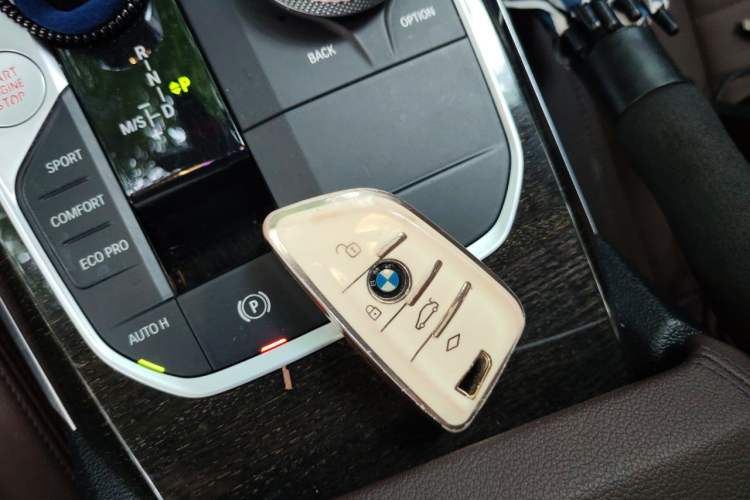 Used BMW 3 Series 2020 Restyled 325Li M Sport Package Vehicle Key