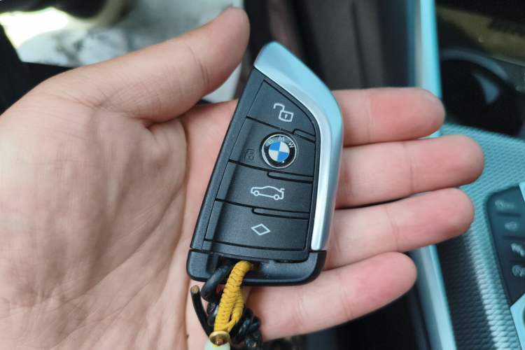 Used BMW 3 Series 2020 Facelifted 325Li M Sport Night Edition Package Vehicle Key