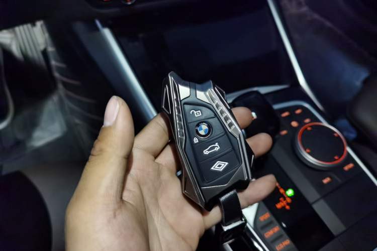 Used BMW 3 Series 2020 325Li First Edition Vehicle Key