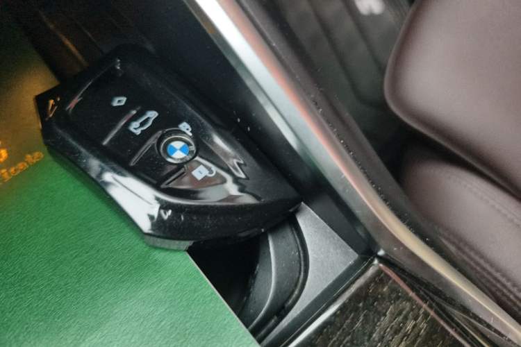 Used BMW 3 Series 2020 Restyled 325Li M Sport Package Vehicle Key