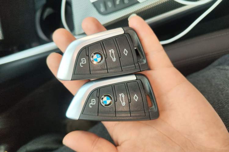 Used BMW 3 Series 2020 Facelifted 325Li M Sport Night Edition Package Vehicle Key