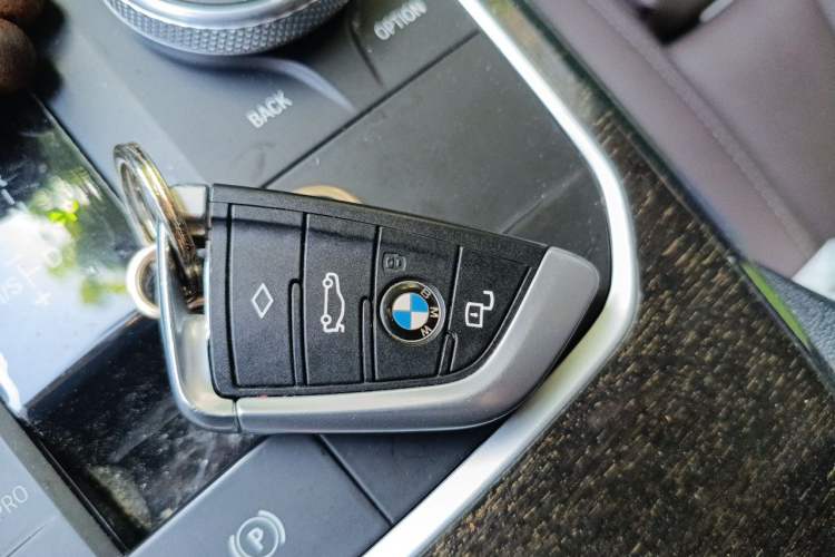 Used BMW 3 Series 2020 325Li M Sport Package Vehicle Key