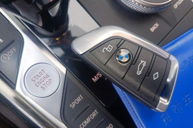 Used BMW 3 Series 2020 325Li First Edition Vehicle Key