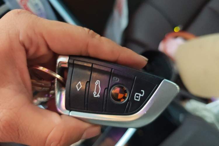 Used BMW 3 Series 2020 325Li First Edition Vehicle Key