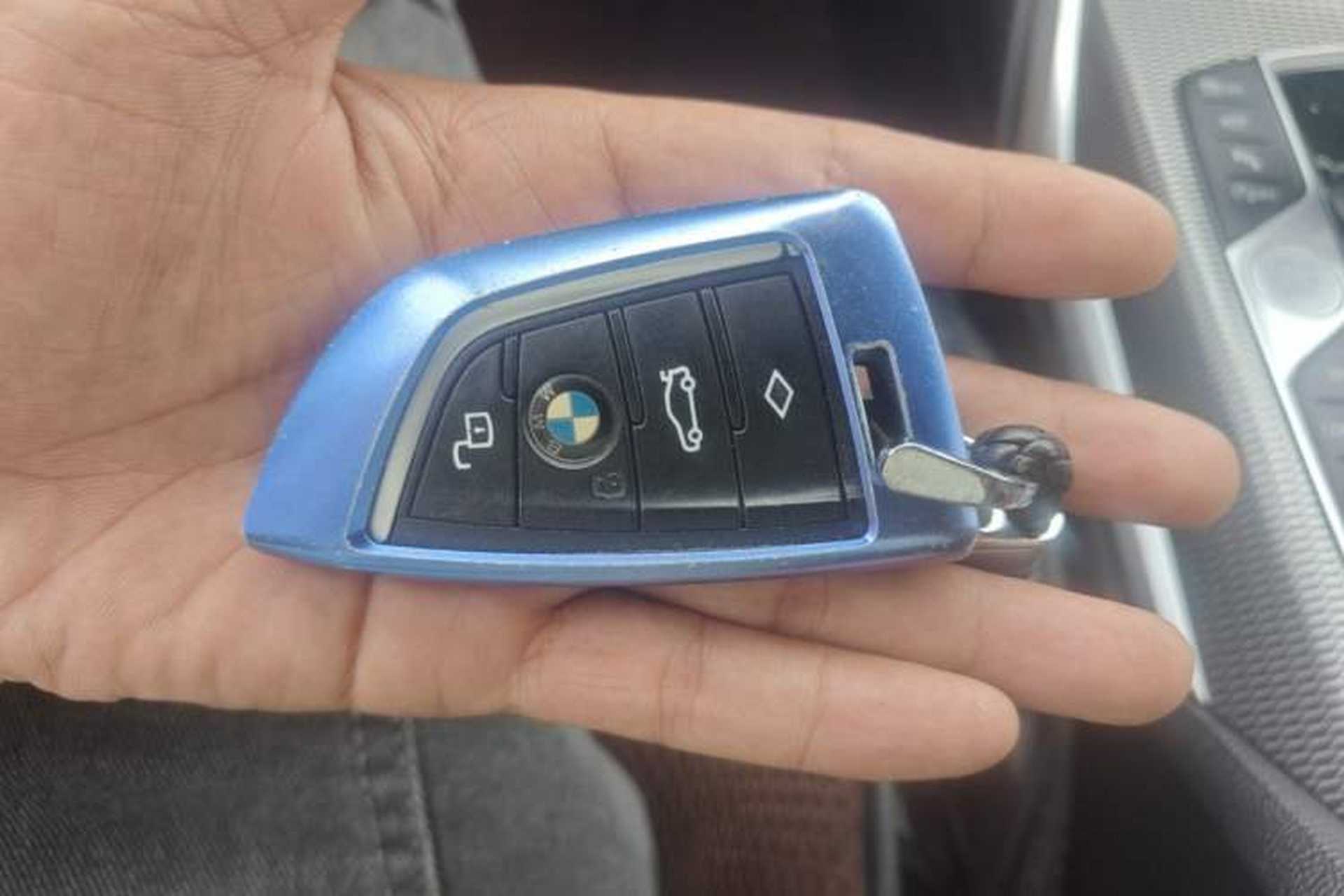 Used BMW 3 Series 2020 Facelifted 325Li M Sport Night Edition Package Vehicle Key