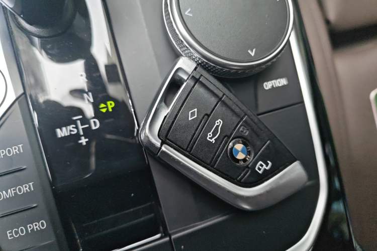 Used BMW 3 Series 2020 325Li First Edition Vehicle Key