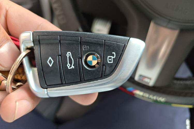Used BMW 3 Series 2020 Restyled 325Li M Sport Package Vehicle Key