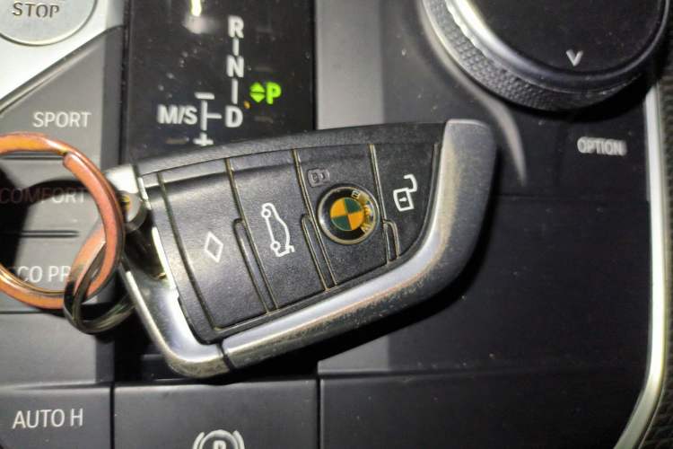 Used BMW 3 Series 2020 Restyled 325Li M Sport Package Vehicle Key