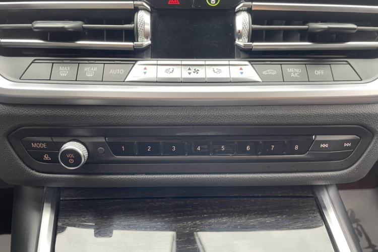 Used BMW 3 Series 2020 325Li M Sport Package Audio And AC Panel