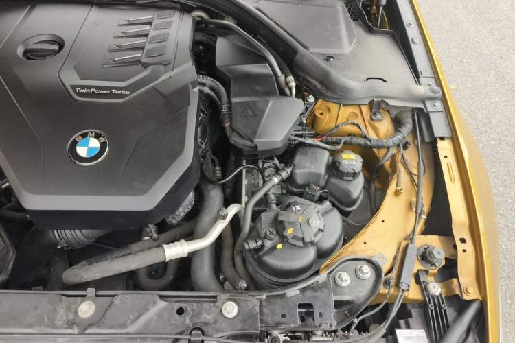 Used BMW 3 Series 2020 330i M Sport Night Edition Engine Bay Left