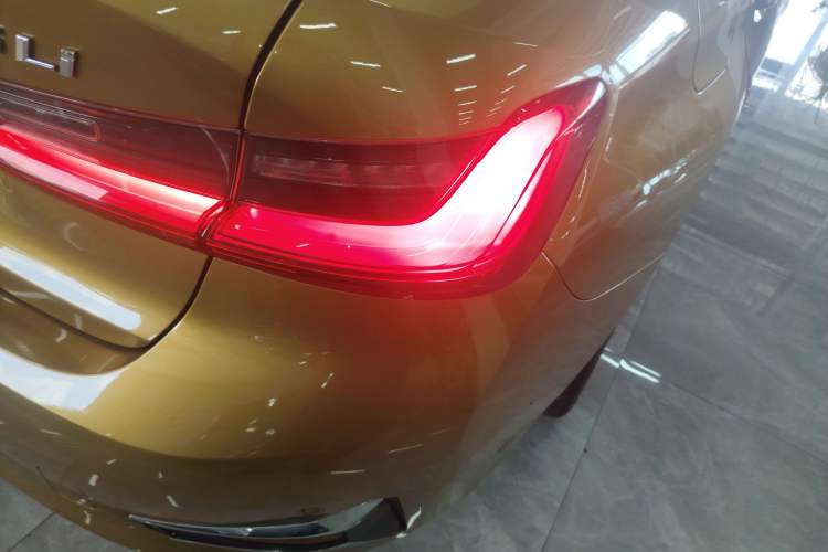 Used BMW 3 Series 2020 325Li First Edition Exterior 6