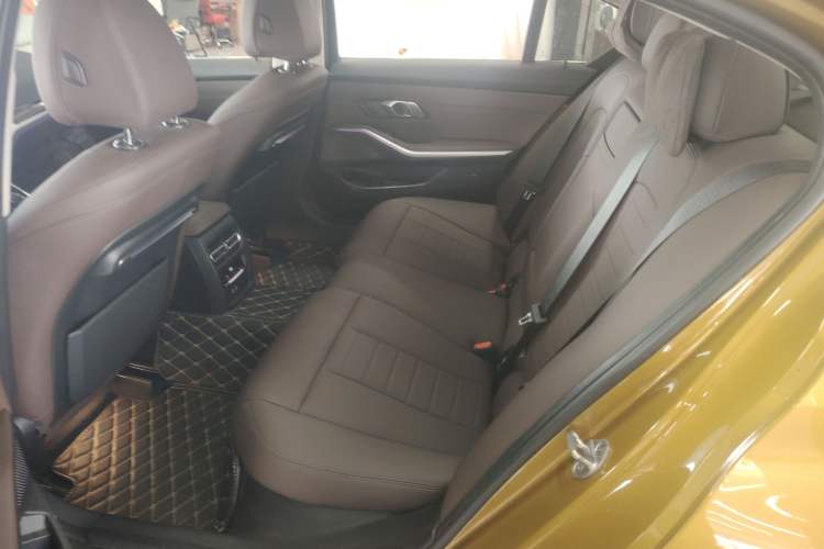 Used BMW 3 Series 2020 325Li First Edition Interior 4