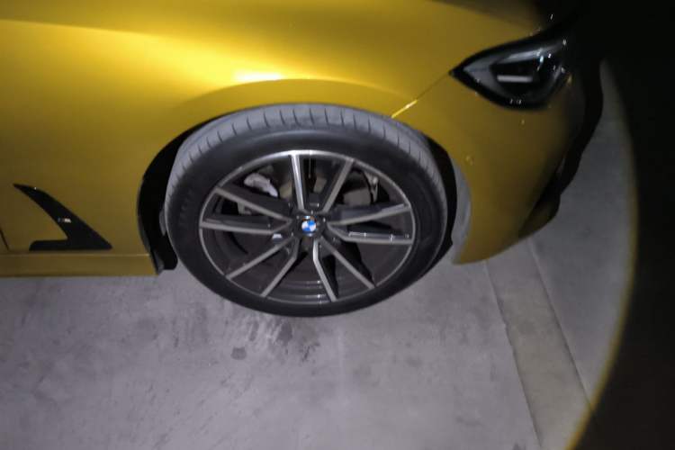 Used BMW 3 Series 2020 325Li M Sport Package Right Front Wheel Hub