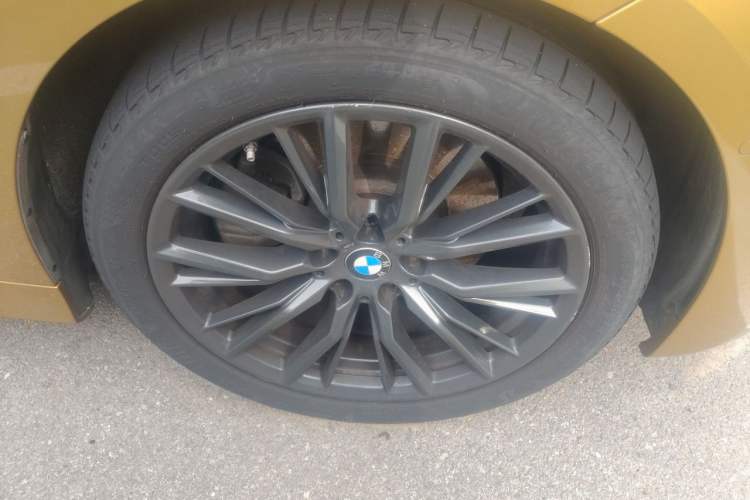Used BMW 3 Series 2020 330i M Sport Night Edition Right Front Wheel Hub
