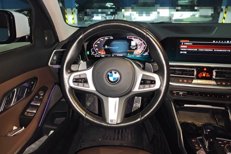 Used BMW 3 Series 2020 325Li First Edition Steering Wheel