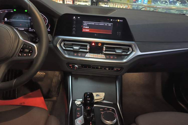 Used BMW 3 Series 2021 Second Facelift 325i M Sport Package Audio And AC Panel