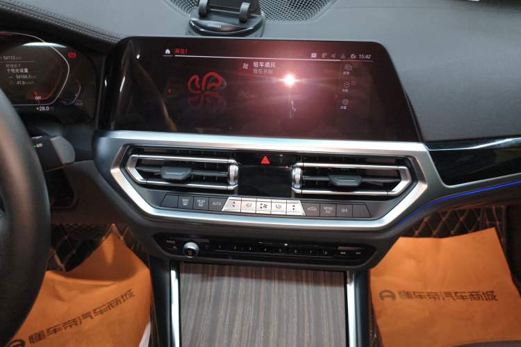 Used BMW 3 Series 2021 Second Facelift 320Li M Sport Package Audio And AC Panel