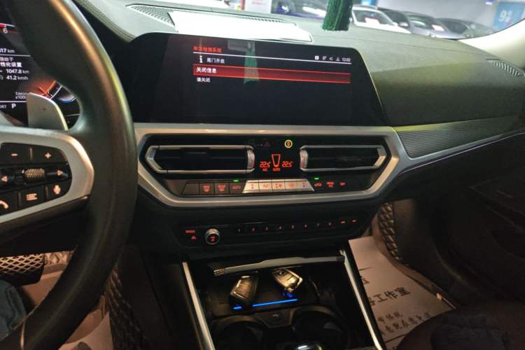 Used BMW 3 Series 2021 Facelifted 325Li M Sport Night Edition Package Audio And AC Panel