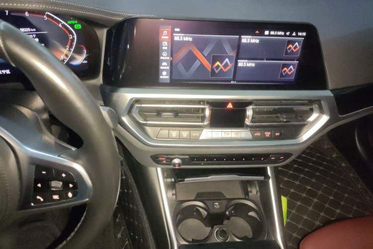 Used BMW 3 Series 2021 Facelifted 320Li M Sport Package Audio And AC Panel