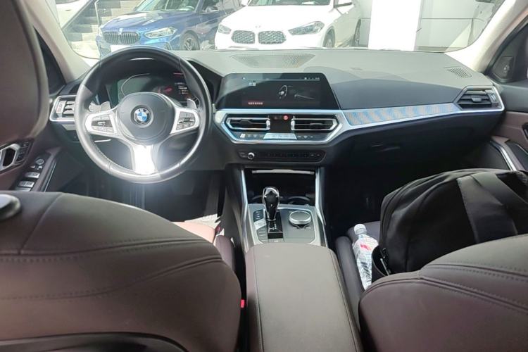 Used BMW 3 Series 2021 Second Facelift 325Li M Sport Night Edition Package Center Console