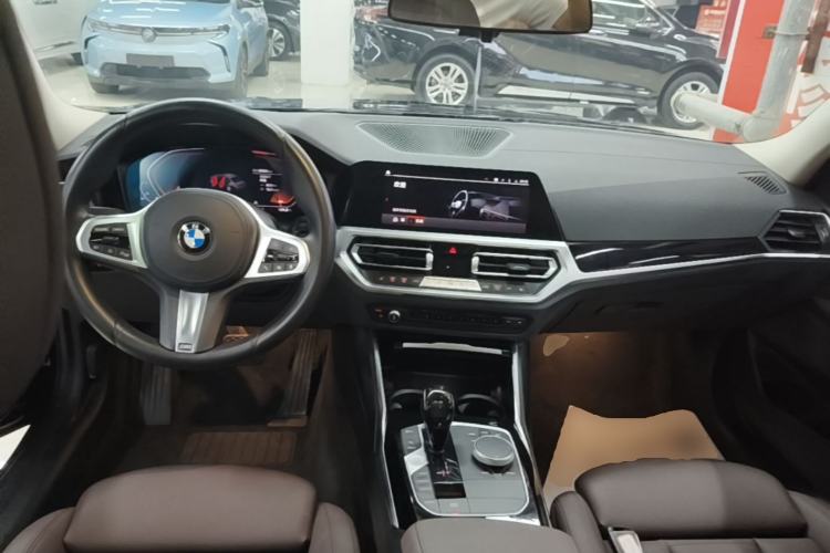 Used BMW 3 Series 2021 320Li M Sport Package Center Console