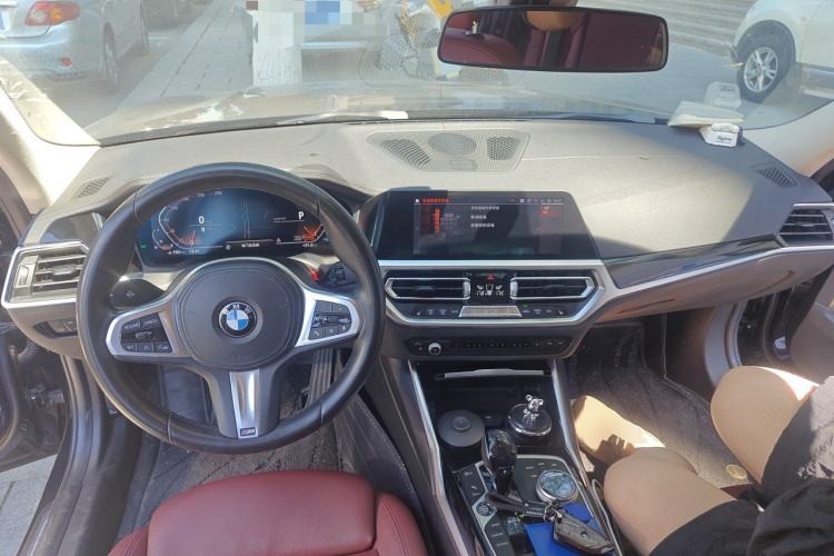 Used BMW 3 Series 2021 Facelifted 320Li M Sport Package Center Console