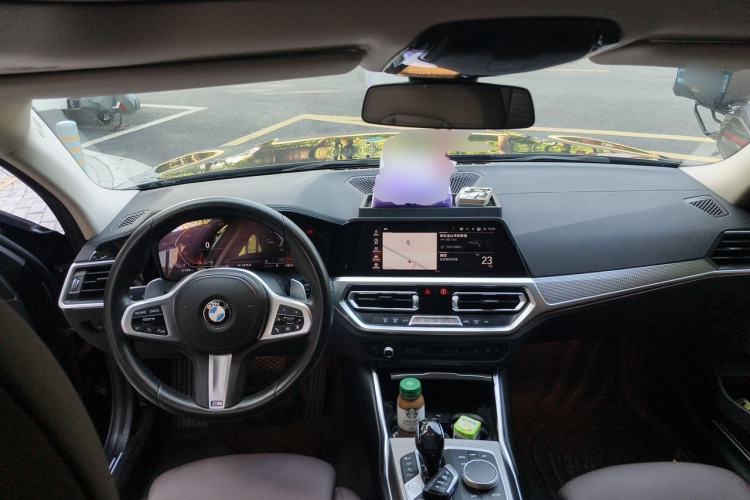 Used BMW 3 Series 2021 Facelifted 325Li M Sport Night Edition Package Center Console