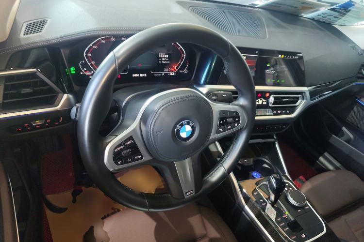 Used BMW 3 Series 2021 Second Facelift 325Li M Sport Package Center Console