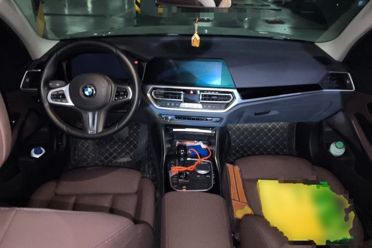 Used BMW 3 Series 2021 320Li M Sport Package Center Console
