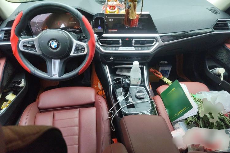 Used BMW 3 Series 2021 Facelifted 320Li M Sport Package Center Console