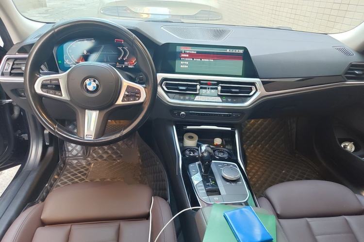 Used BMW 3 Series 2021 Facelifted 320Li M Sport Package Center Console