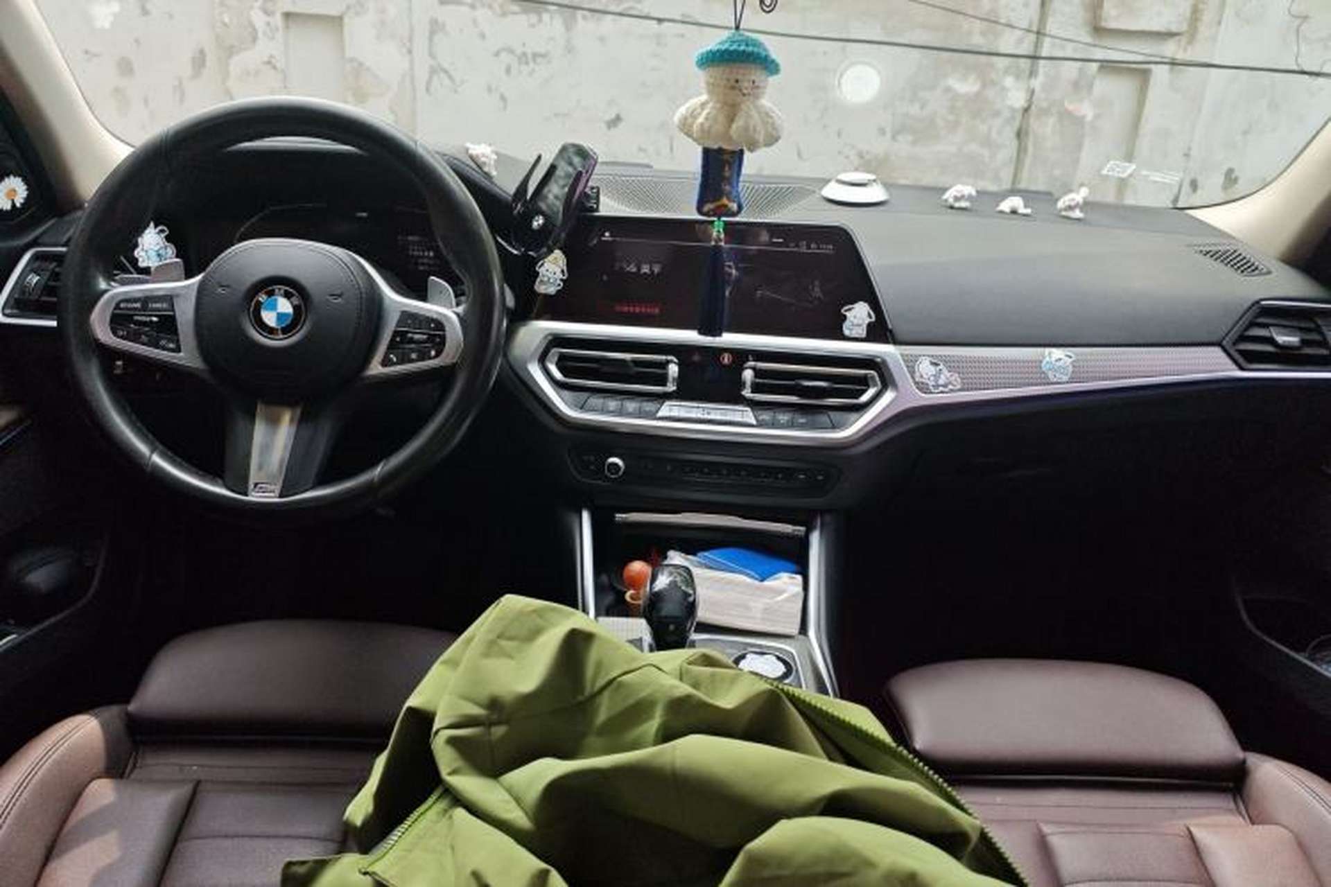 Used BMW 3 Series 2021 325Li M Sport Package Center Console