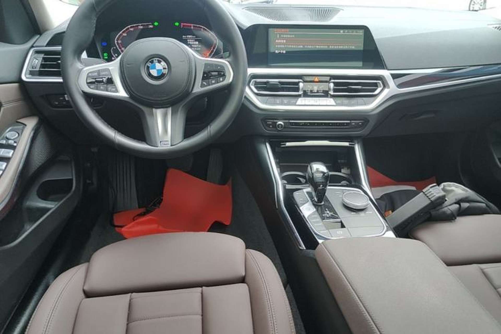 Used BMW 3 Series 2021 Second Facelift 320Li M Sport Package Center Console