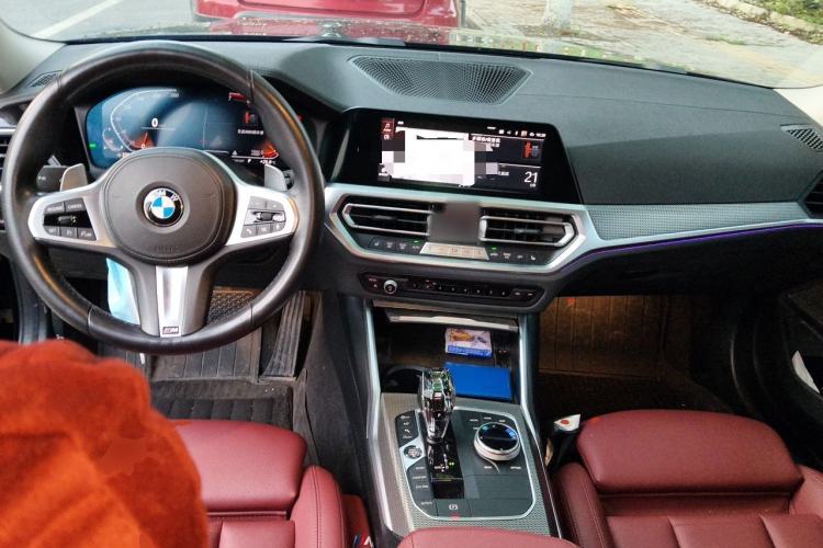 Used BMW 3 Series 2021 Restyled 325i M Sport Night Edition Package Center Console