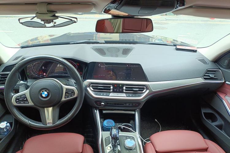 Used BMW 3 Series 2021 Second Facelift 325Li M Sport Night Edition Package Center Console