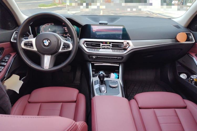 Used BMW 3 Series 2021 325i M Sport Night Edition package Center Console
