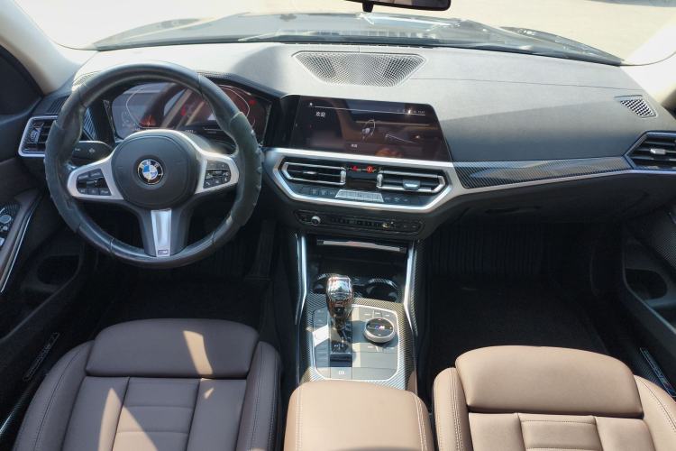 Used BMW 3 Series 2021 Second Facelift 325Li M Sport Package Center Console