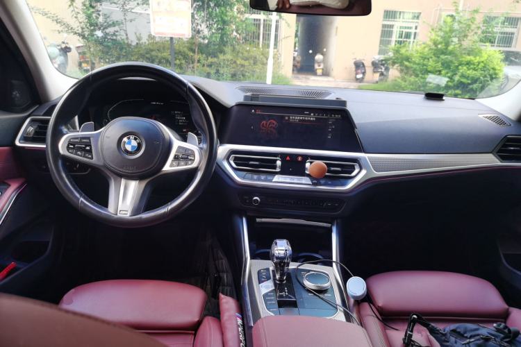 Used BMW 3 Series 2021 330Li xDrive M Sport Night Edition Center Console