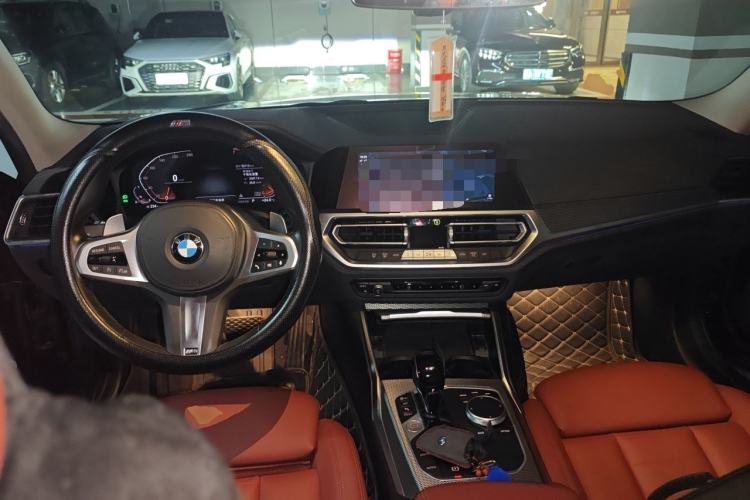 Used BMW 3 Series 2021 Second Facelift 325i M Sport Night Edition Package Center Console