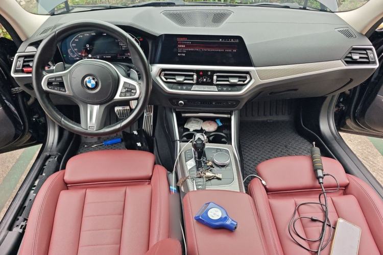 Used BMW 3 Series 2021 325Li M Sport Shadowline Package Center Console