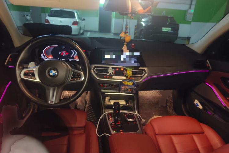 Used BMW 3 Series 2021 Second Facelift 325i M Sport Night Edition Package Center Console