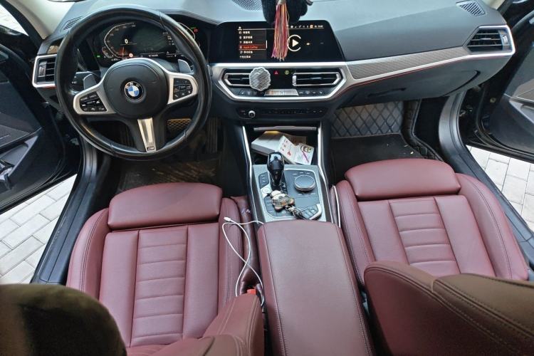 Used BMW 3 Series 2021 Facelifted 325Li M Sport Night Edition Package Center Console