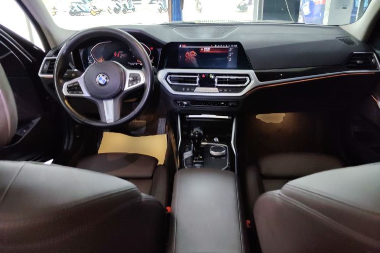 Used BMW 3 Series 2021 325Li M Sport Package Center Console