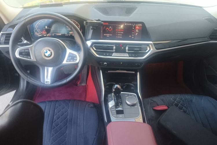 Used BMW 3 Series 2021 Facelifted 320Li M Sport Package Center Console
