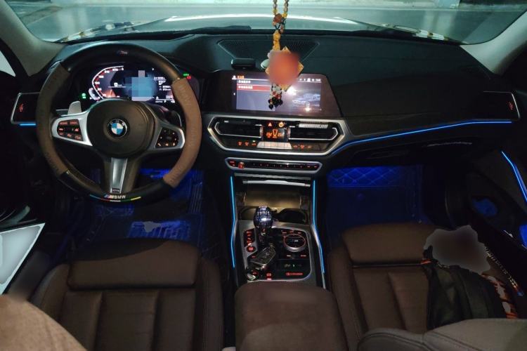 Used BMW 3 Series 2021 330Li xDrive M Sport Night Edition Center Console