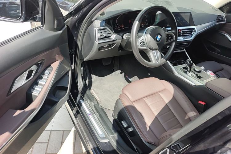 Used BMW 3 Series 2021 Second Facelift 325Li M Sport Night Edition Package Driver Seat